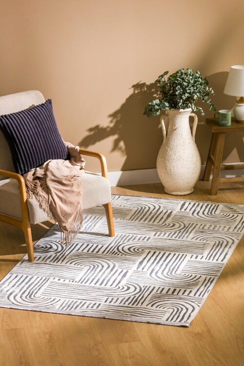 Patterned Rug 120×180 cm
