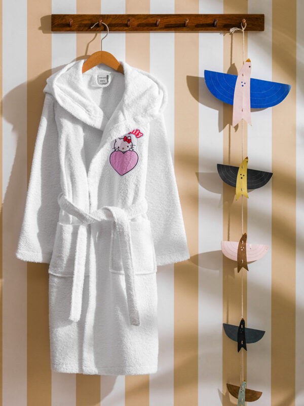 nightgown hello kitty embellished product image