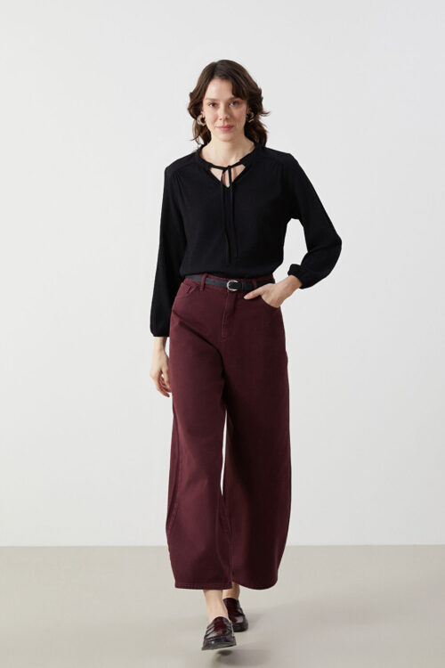 Balloon Fit Women’s Jean Pants