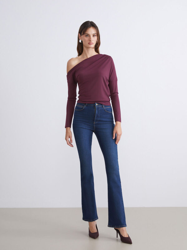 jeans crop flare women's product image